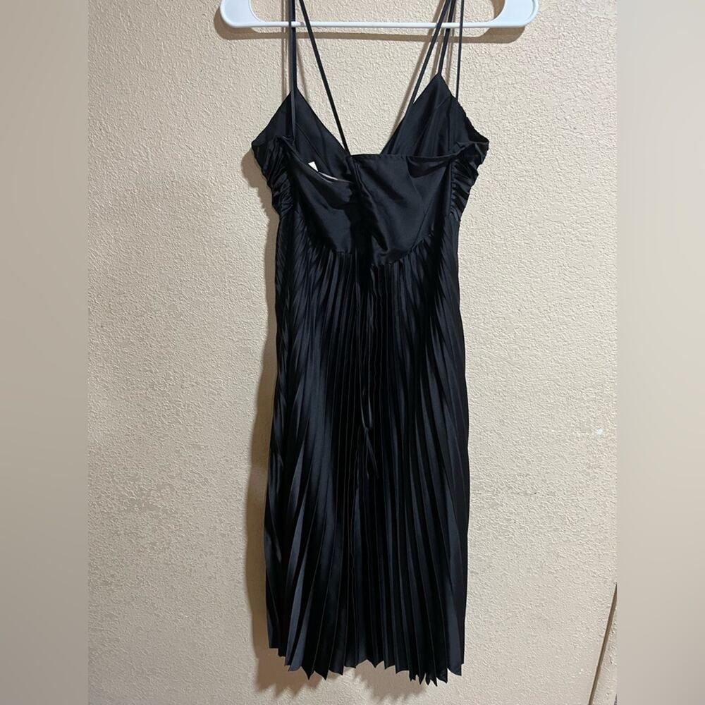 Banana Republic Solaire black pleated satin midi dress NEW 6 petite - Picture 6 of 9